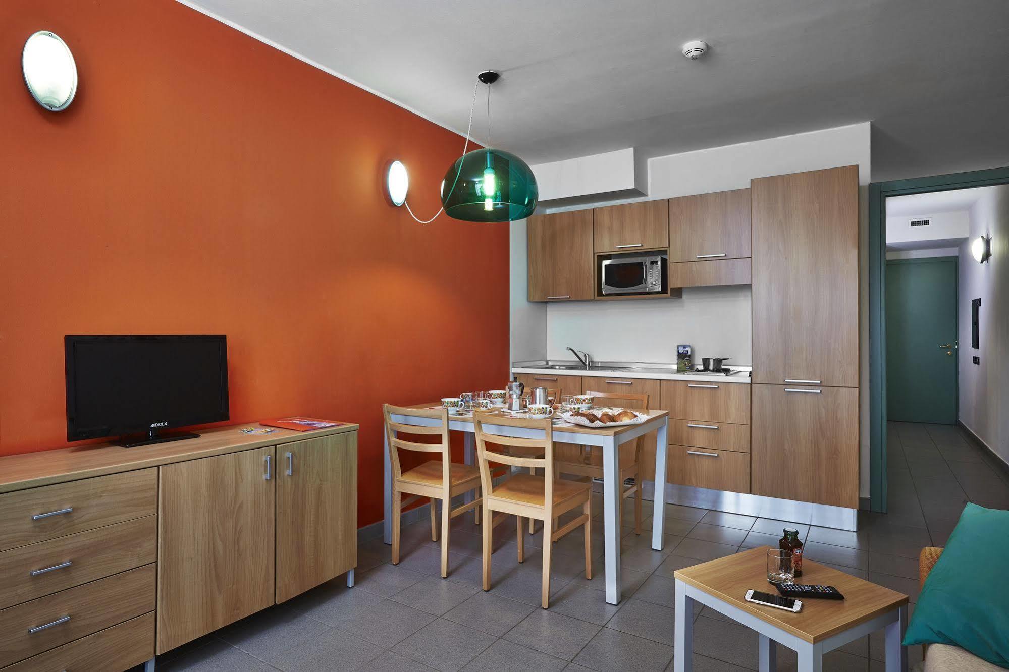 Olimpic Village Th Apartment